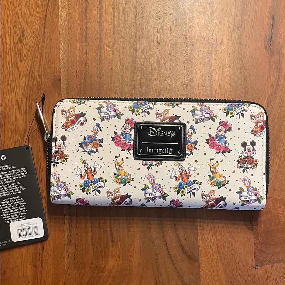 Loungefly Disney Mickey and Friends Tattoo Long Zip Wallet NWT Cream